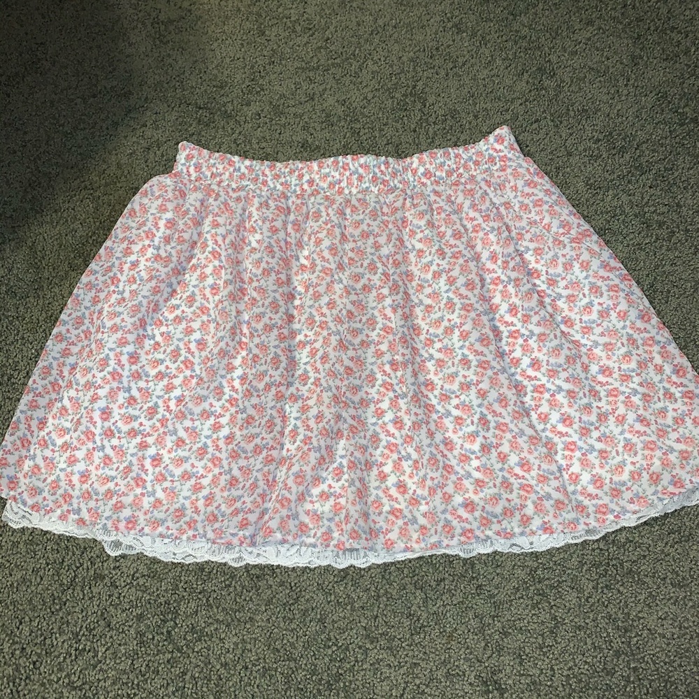 Dainty Floral Skirt